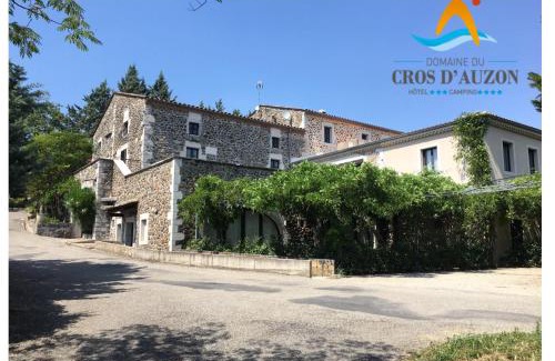 Saint-Maurice-dʼArdeche Hotel | Hôtel du cros d'Auzon