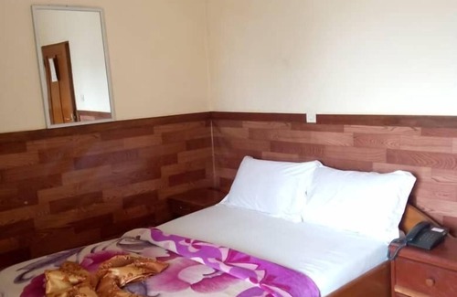 Yaounde Hotel | Hôtel TCHATCHA