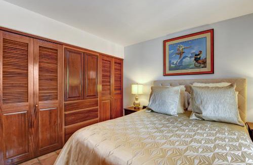Avalon House | H1151 Hamilton Cove Villa 11-51
