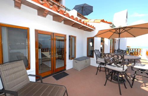 Avalon House | H1782 - Hamilton Cove Villa 17-82