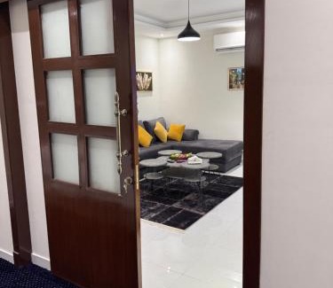 Mizail Apartment | Hala Home