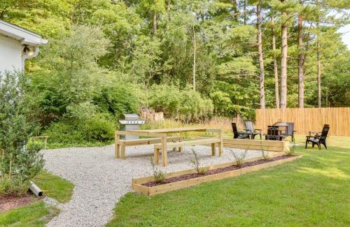 Frankfort House | half Mi to Dtwn Frankfort Cozy Fernhaven Home!