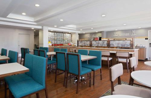 Florida Center Hotel | Hampton Inn Orlando Near Universal Blv/International Dr