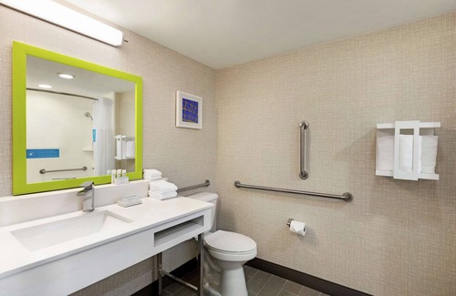 Hollywood Hotel | Hampton Inn & Suites Ft. Lauderdale Arpt/South Cruise Port