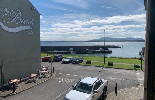 Kilkilloge Apartment | Harbour View, Mullaghmore, Sligo