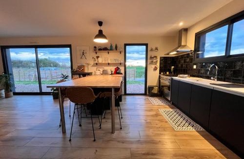 Ver-sur-Mer House | Harmonie Côtière - Belle Maison neuve bord de mer et plages du Débarquement
