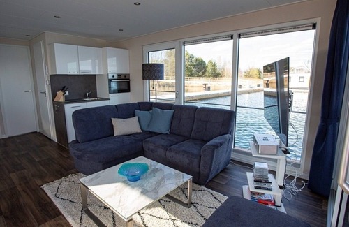 Laasow Apartment | Hausboot für 4 Gäste mit 45m² in Vetschau/spreewald