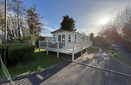 Burnham-on-Sea House | Haven - Prestige 2 Bedroom Static - with Decking