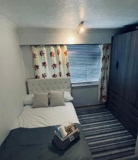 Manchester Apartment | Heaton Park Flat