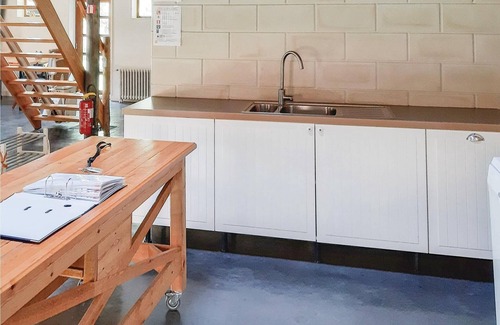 Leke House | Here you live in a renovated barn in Leke on a former farm.