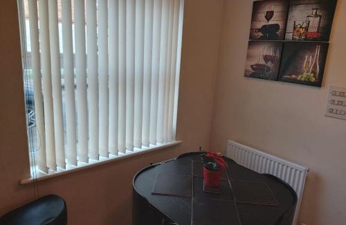 Glyndon Apartment | Heronsgate GH007