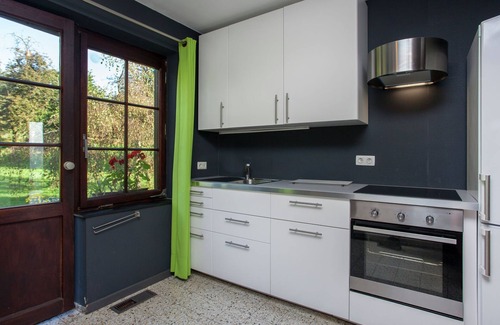 Stavelot House | Hillside Stay near Coo Fall
