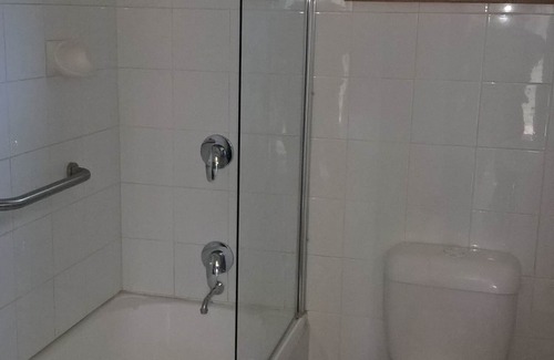 Swan Bay House | Hilltop Barn - Comfortable barn with views, walks, bush and wildlife.