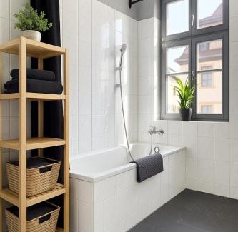 Pirna Apartment | Hip & Minimalist meets Historical Old Town