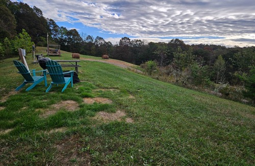 Logan RV Rental | Hocking Hills Store Campsite #1 (RV Site)