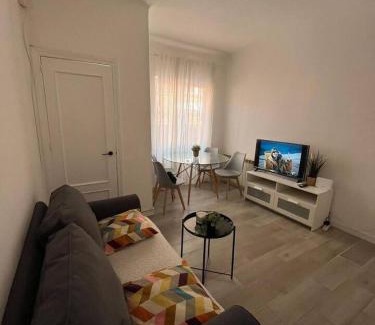 Adelfas Apartment | Hogar acogedor en Retiro