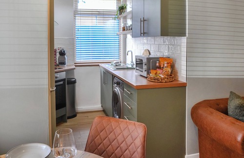 Newbiggin-by-the-Sea Cottage | Hogarth Apartment by the Sea-UK46447
