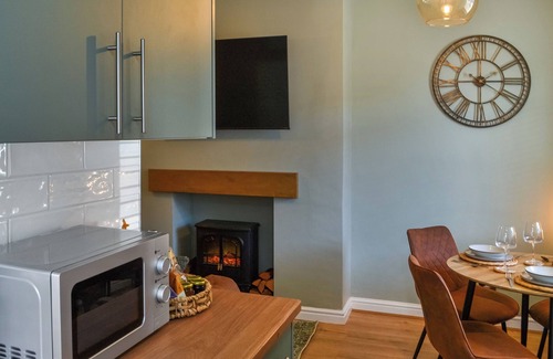 Newbiggin-by-the-Sea Cottage | Hogarth Apartment by the Sea-UK46447