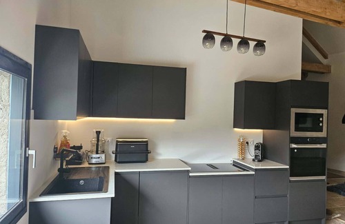 Mas-d'Orcieres House | Holiday Home 'L'étable Mont Lozere' with Mountain View and Private Garden