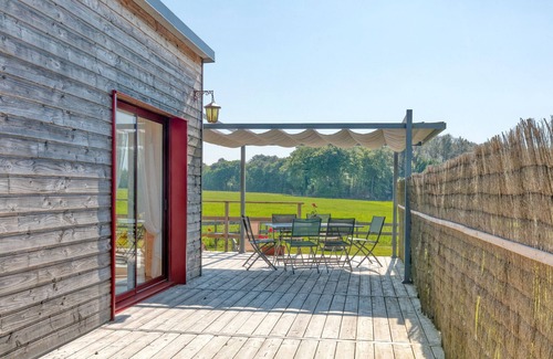Missillac House | Holiday Home 'Gîte Le Champ Du Bois' with Private Terrace, Private Garden and Wi-Fi