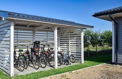 Sarbinowo House | Holiday Home in Sarbinowo near Beach