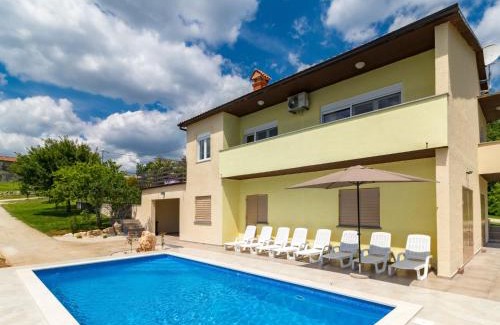 Sveta Katarina House | Holiday Home Larisa by Interhome