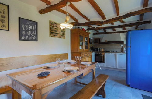 Kerbors House | Holiday Home 'Maison De Pêcheur Mylia' with Private Terrace, Private Garden and Wi-Fi