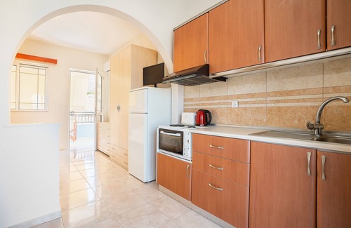 Livadia House | Holiday Home 'Olympus Tilos Apt Twin B1' with Sea View, Wi-Fi and Air Conditioning