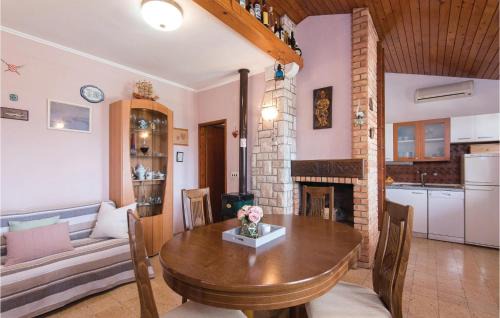 Potirna House | Holiday Home Potirna Iv