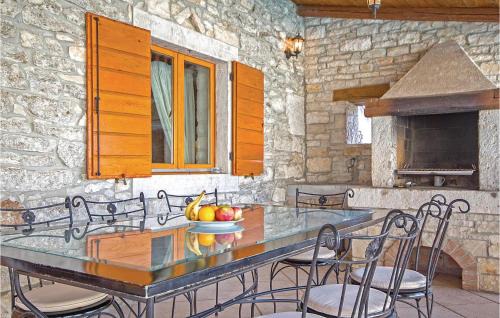 Puntera House | Holiday Home Puntera With A Fireplace 05