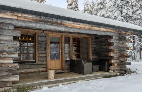 Salla House | Holiday Home Sallan savu a by Interhome