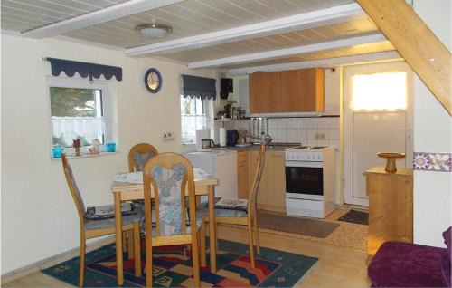 Ribnitz-Damgarten House | Holiday Home Waldreihe Q