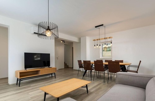 Diminici House | Holiday house Diminici for 8 persons with 4 bedrooms - Holiday home