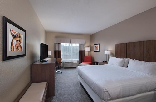 Rock Harbour Hotel | Holiday Inn Express & Suites Austin NW - Four Points by IHG