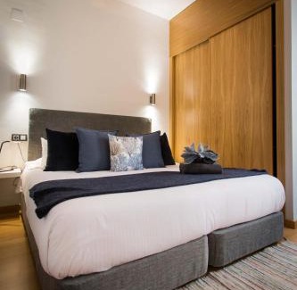 La Merced Apartment | Holidays2Malaga Refino Pool and Parking