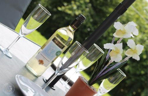 Forsbrook House | Home with HotTub near AltonTowers & Waterworld sot