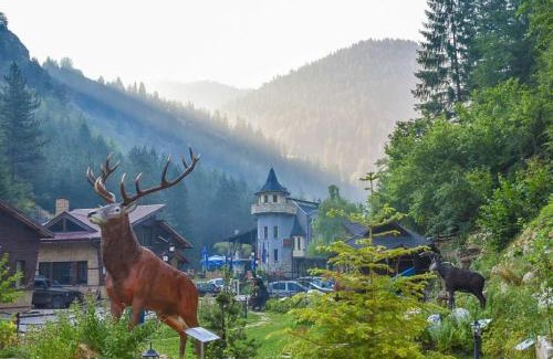 Trigrad Resort | Horlog Castle