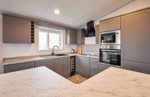 Pickering House | Host Stay Linden Lodge Ashdown Retreat