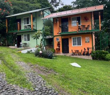 El Valle de Anton House | Hostal La India