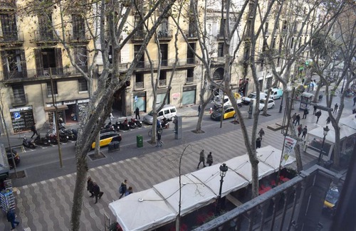 Gothic Quarter House | Hostal MiMi Las Ramblas