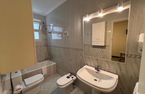Sant Feliu de Guixols Hostel | Hostal Zurich