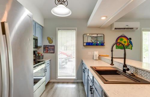 Osage Beach House | Hot Tub and Fire Pit Margaritaville Resort Home!