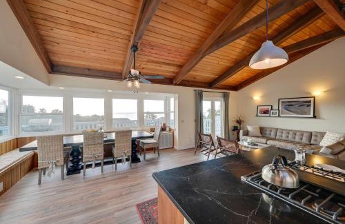 Manchester House | Hot Tub and Ocean Views Spacious Irish Beach Home!