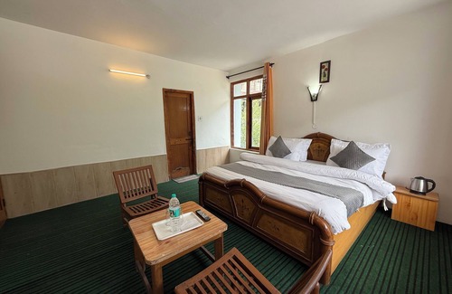 New Manali Hotel | Hotel Alpine Himalayan View Manali