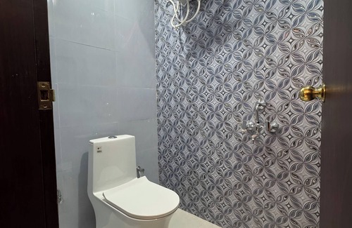 Naini Hotel | Hotel Anmol Inn