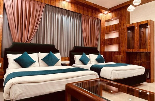 Paharganj Hotel | Hotel Baba Deluxe By RCG Hotels