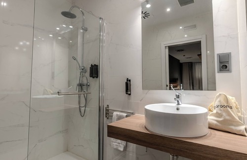 Old Town Hotel | Hotel Barrio Húmedo by gaiarooms