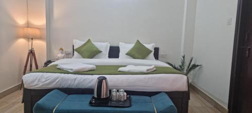 Tapovan Hotel | Hotel Foothill By Around stays Tapovan