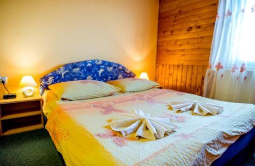 Makov Hotel | Hotel Fran