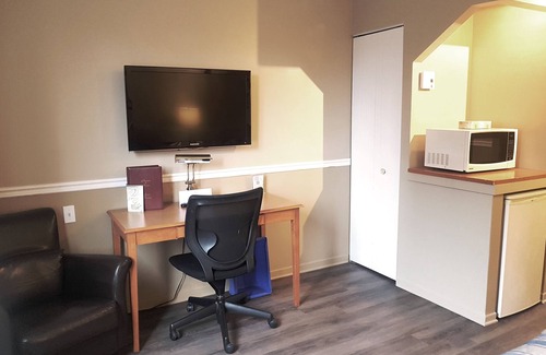 Ville-Marie Hotel | Hotel Le Roberval